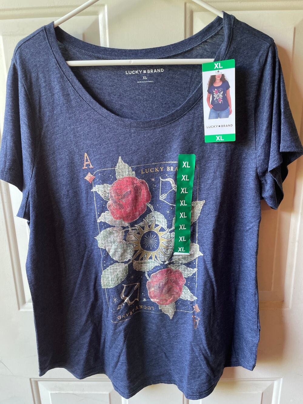 Lucky Brand T-shirt Women’s Size XL Color Indigo Blue